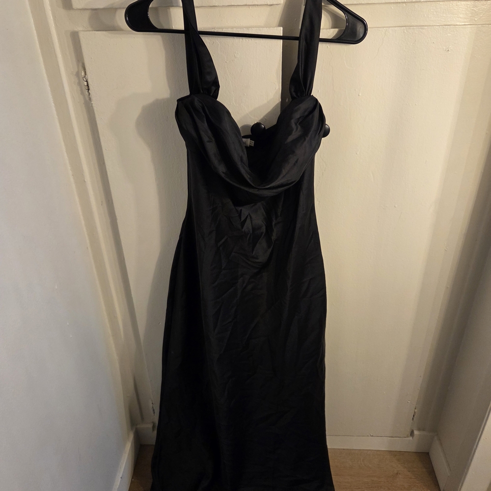 Elegant Black Silk Evening Dress